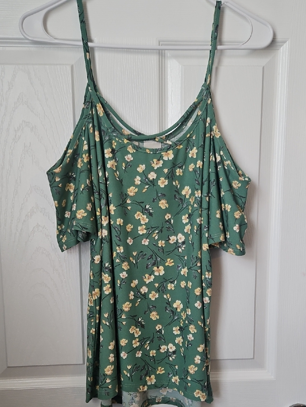 Kaileigh Green Floral Cold-Shoulder Blouse